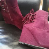 Обувки , снимка 2 - Дамски обувки на ток - 30998270