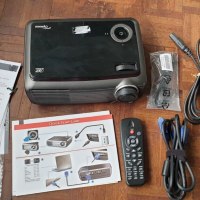 Видеопроектор Optoma DS306 DLP 800x600 проектор 2000 лумена, 4:3, снимка 1 - Друга електроника - 44928690