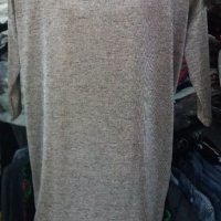 Лъскава удължена блуза в бежов меланж с 3/4 дължина на ръкава , снимка 4 - Блузи с дълъг ръкав и пуловери - 42871073