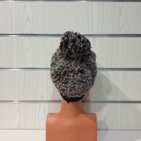 Нова зимна рошава шапка с пух/помпон, снимка 5 - Шапки - 35502463