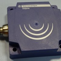 индуктивен датчик Telemecanique XS8D1A1MAU20 Prximity Sensor Inductive 24V-240V, снимка 6 - Резервни части за машини - 35294893