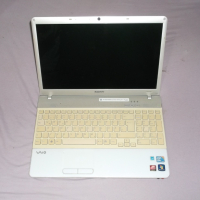 139.Продавам лаптоп SONY VAIO Модел PCG-7121M-Дисплей 15,6 ”-резолюция(1920x1080),Intel Core i5 750 , снимка 5 - Лаптопи за игри - 44926706