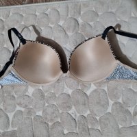 Тигров сутиен Victoria’s Secret push-up 36C-85лв.НОВ, снимка 7 - Бельо - 40243754