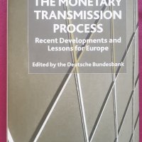 Преводите на пари - съвременно развитие и уроците за Европа, снимка 1 - Специализирана литература - 44210345