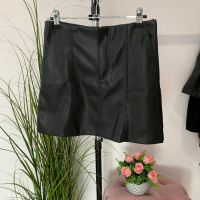 Кожена пола в размер S на Zara, снимка 13 - Поли - 44514662