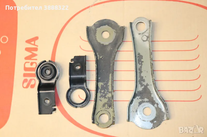 Тoyota avensis 1.6 vvt-i t22 facelift държачи за водния радиатор, снимка 1