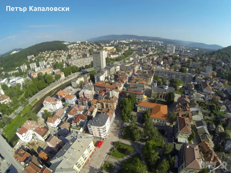 Купувам парцел УПИ в град Габрово на разумна цена. Равен терен с лице към асфалтов път , снимка 1