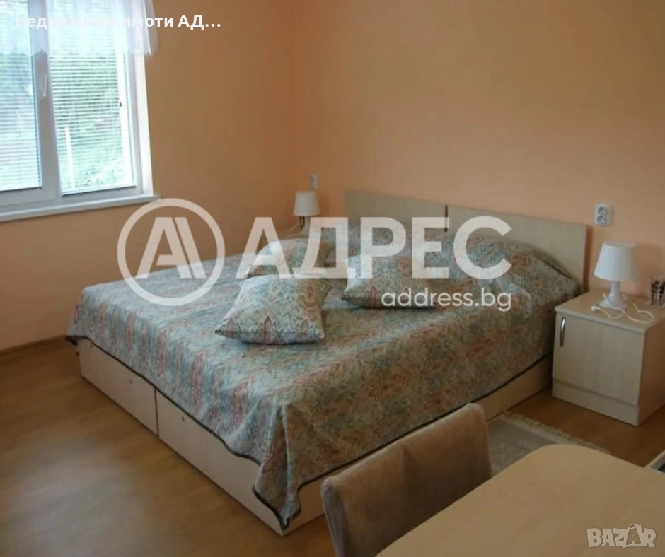 Просторен имот в с. Марчино, общ. Попово, снимка 1