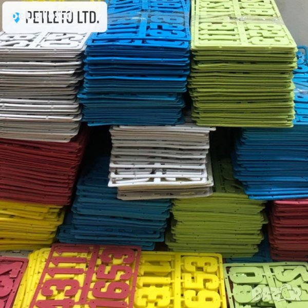 Цифри пластмасови за номериране на пчелните кошери, снимка 1