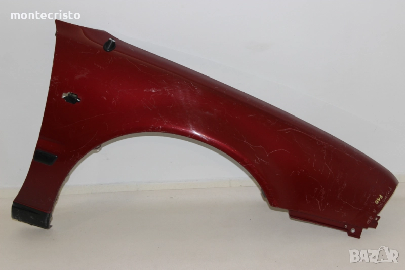 Десен калник Nissan Primera P10 комби (1991-1996г.) Нисан Примера, снимка 1