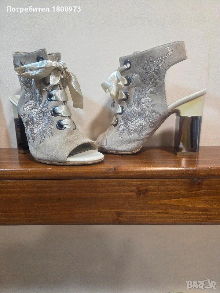 Летни дамски боти от естествен велур, снимка 1