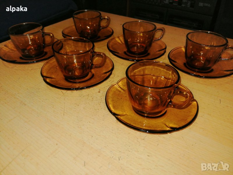 Продавам нов френски сервиз за кафе дуралекс, снимка 1