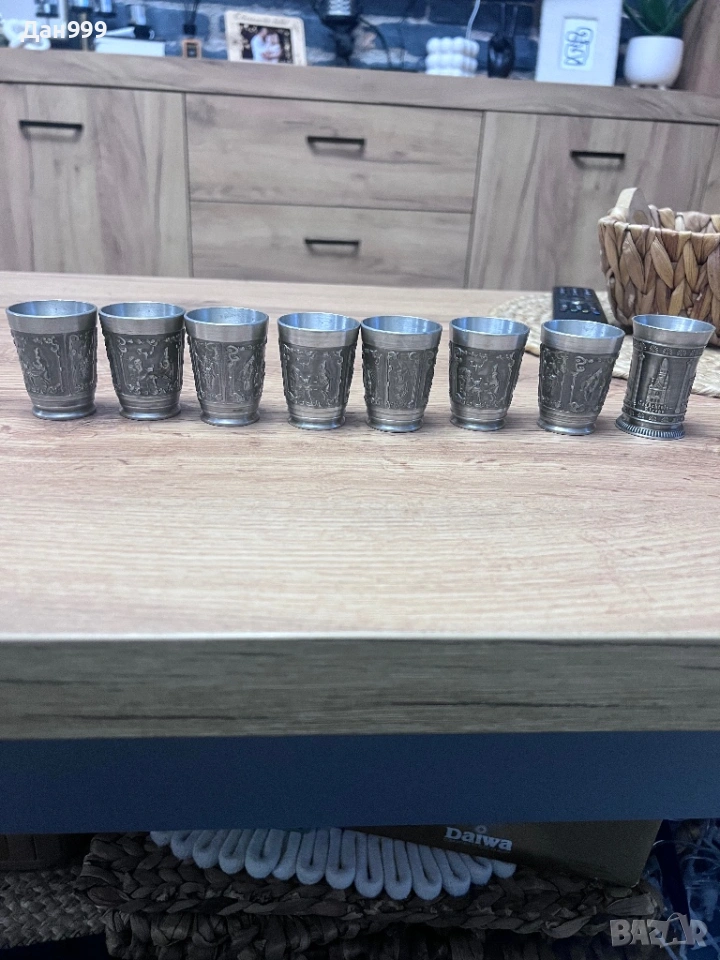 Осем колекционерски чашки от висококачествен калай, снимка 1