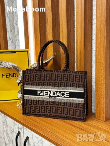 Дамски чанти Fendi , снимка 3 - Чанти - 42873116