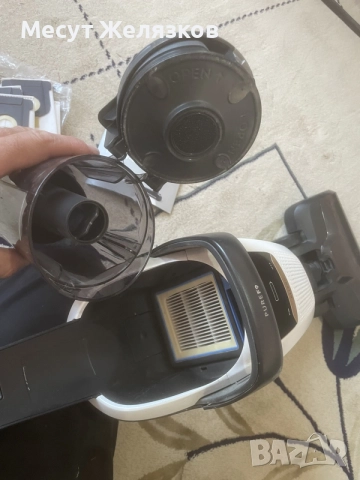 Electrolux PureF9 Alergy прахосмукачка (вертикална), снимка 9 - Прахосмукачки - 55729007