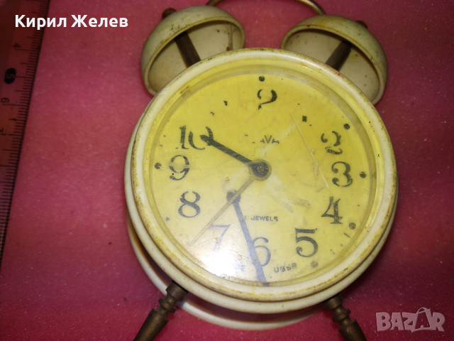 SLAVA MADE in USSR Стар КОЛЕКЦИОНЕРСКИ РУСКИ БУДИЛНИК МЕХАНИЧЕН НАСТОЛЕН ЧАСОВНИК СЛАВА СССР 30783, снимка 8 - Антикварни и старинни предмети - 44548894