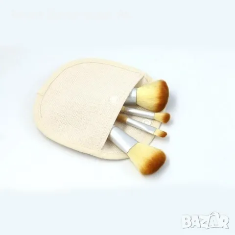 Четири броя Четки за грим в малка ленена чантичка HZS59, снимка 18 - Козметика за лице - 47716359