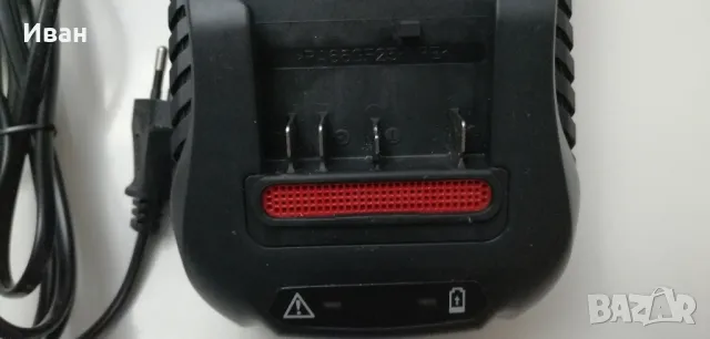 BOSCH GAL 1880 CV Бош зарядно, снимка 2 - Други инструменти - 48491669