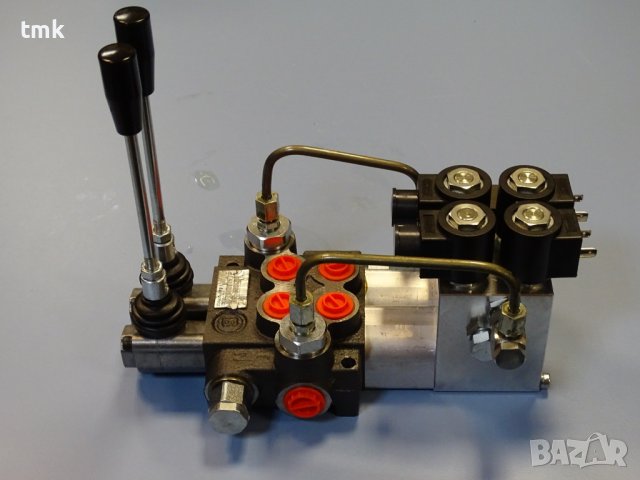 Хидравличен разпределител комбиниран "Бъдещност" 02Z50/VRP/2X/VRE 24VDC, 50L, 2 секции, снимка 3 - Резервни части за машини - 42889285