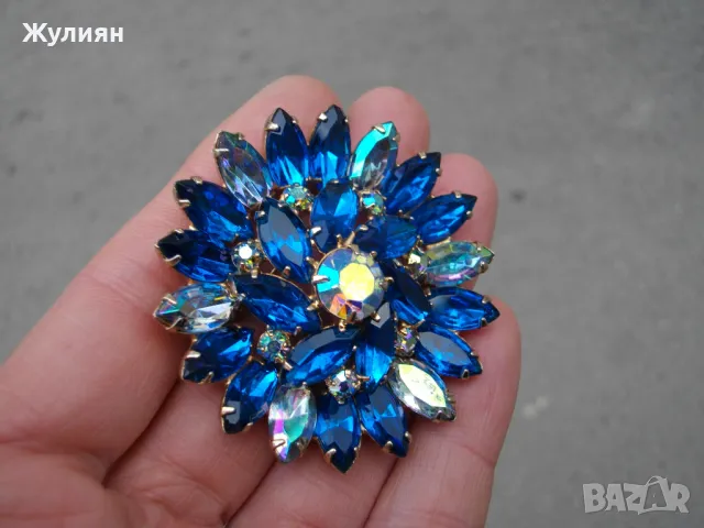 ГОЛЯМА СТАРА БРОШКА , снимка 3 - Антикварни и старинни предмети - 48321985