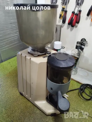 Професионална кафемелачка San Marko , снимка 2 - Обзавеждане за заведение - 50083244