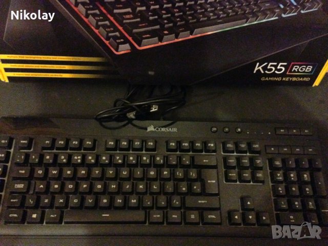 Продавам клавиатура CORSAIR K55 RGB с проблем, снимка 1 - Клавиатури и мишки - 30896836