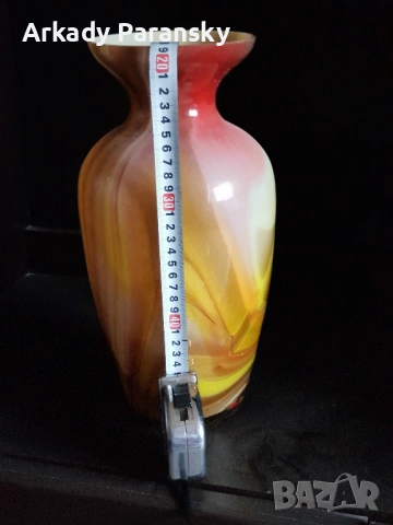 Стара ваза от цветно стъкло.. , снимка 3 - Вази - 54064717