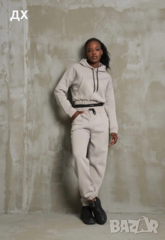 Дамски ватирани екипи , снимка 4 - Спортни екипи - 52498138