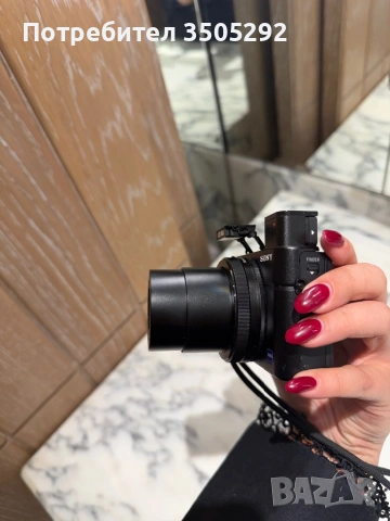 Sony rx100 iii, снимка 3 - Фотоапарати - 53377138