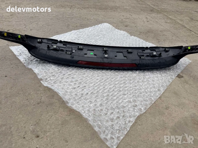960308073R спойлер за пета врата багажник от Renault Captur 2 HFMF, 1.3TCe, Двигател H5H470, снимка 6 - Части - 54334918