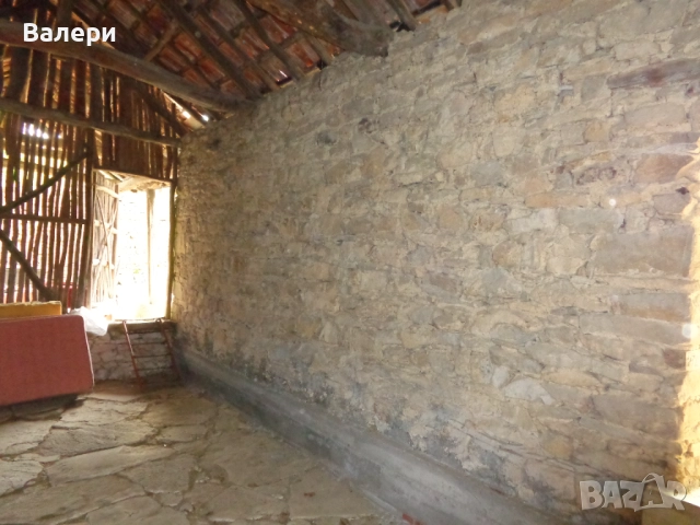 Продавам парцел в регулация с масивна плевня+ток и вода, снимка 7 - Парцели - 51548958