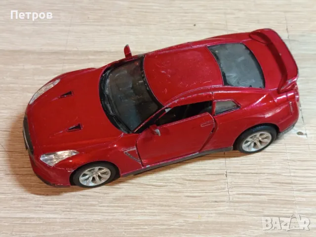 Nissan GT-R 35. 1:36