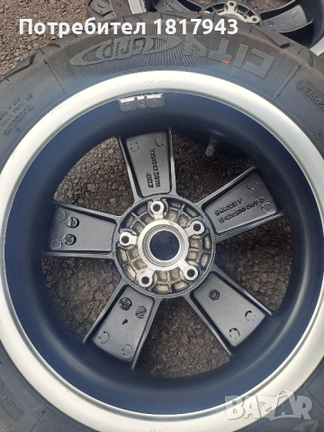 джанти за веспа VESPA, снимка 6 - Гуми и джанти - 52027697