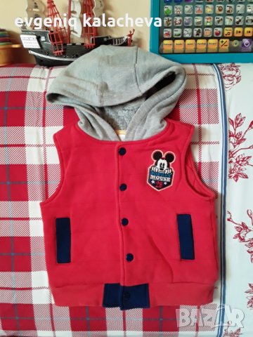 Елек Мики Маус, снимка 2 - Детски якета и елеци - 30342432