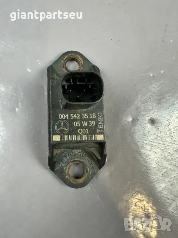 Сензор Удар за Мерцедес Mercedes-benz W221 W164 0045423518