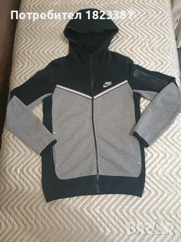 Комплект анцунг Nike, снимка 2 - Спортни дрехи, екипи - 56346123