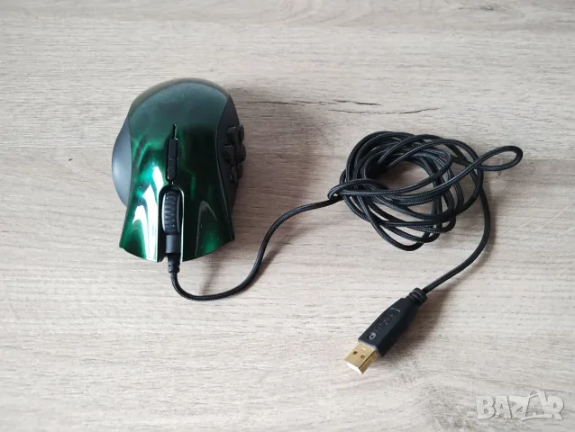 Razer Naga moba/action-rpg gaming mouse