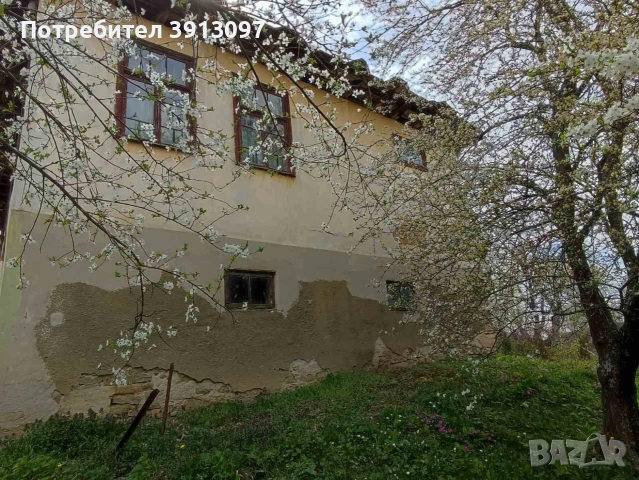 Къща, лятна кухня и стопански постройки в китно село. , снимка 4 - Къщи - 54145734