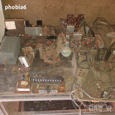 Стари електронни компоненти, снимка 17 - Други ценни предмети - 44535473