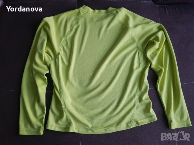 Оригинална спортна дамска блуза Reebok, снимка 2 - Тениски - 40531498