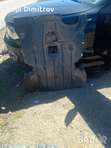 Кора под мотора двигателя за BMW 1 Series E87 (11.2003 - 01.2013), снимка 3 - Части - 54249091