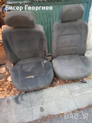 Авточасти за Ауди 80-табла,седалки,алтенатор,ръчки за кормило,водна помпа,филтър купе, зарядно, снимка 3 - Части - 52103102