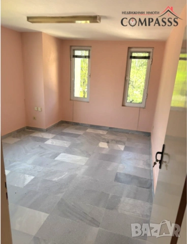 Бизнес сграда - Център, гр. Добрич – 266000евро!