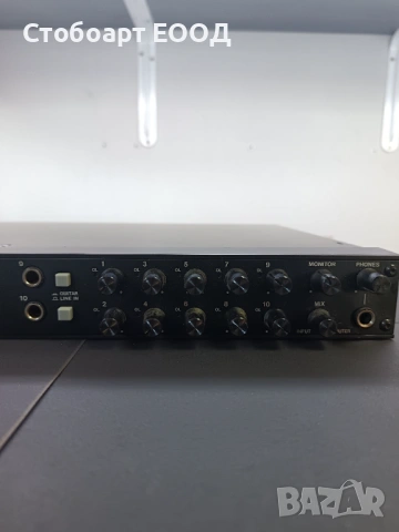 Студийна аудио карта TASCAM US-1800 с фантомно захранване, снимка 3 - Микрофони - 54049285