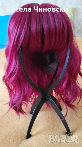 Дамска червена перука , снимка 1 - Продукти за коса - 44515872