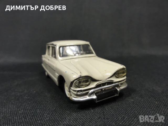 1/43 SOLIDO FRANCE CITROEN AMI 6 МЕТАЛНА КОЛИЧКА