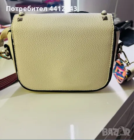 Дамска чанта, снимка 3 - Чанти - 49481869