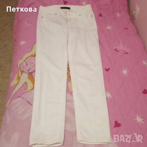 Дамски бели дънки на Zara