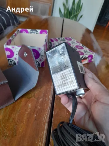 Стара светкавица за фотоапарат Norma #2, снимка 3 - Антикварни и старинни предмети - 48178267