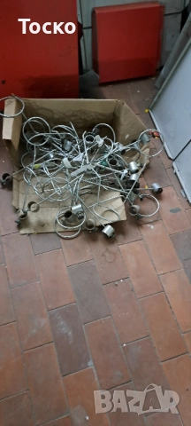 Щендери да дрехи, шапки, книги, очила, снимка 9 - Стелажи и щандове - 51669124